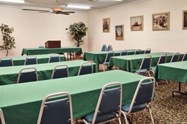Manor Inn (Kilgore)